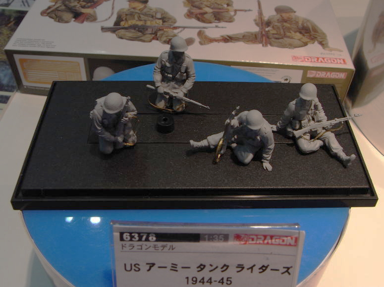 DRAGON 1/35 U.S ARMY TANK RIDERS