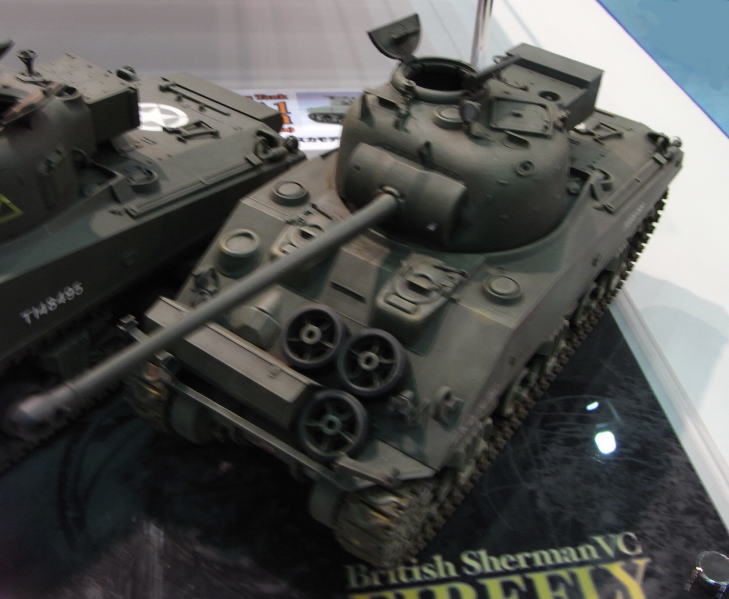 TASCA 1/35 M4 Firefly