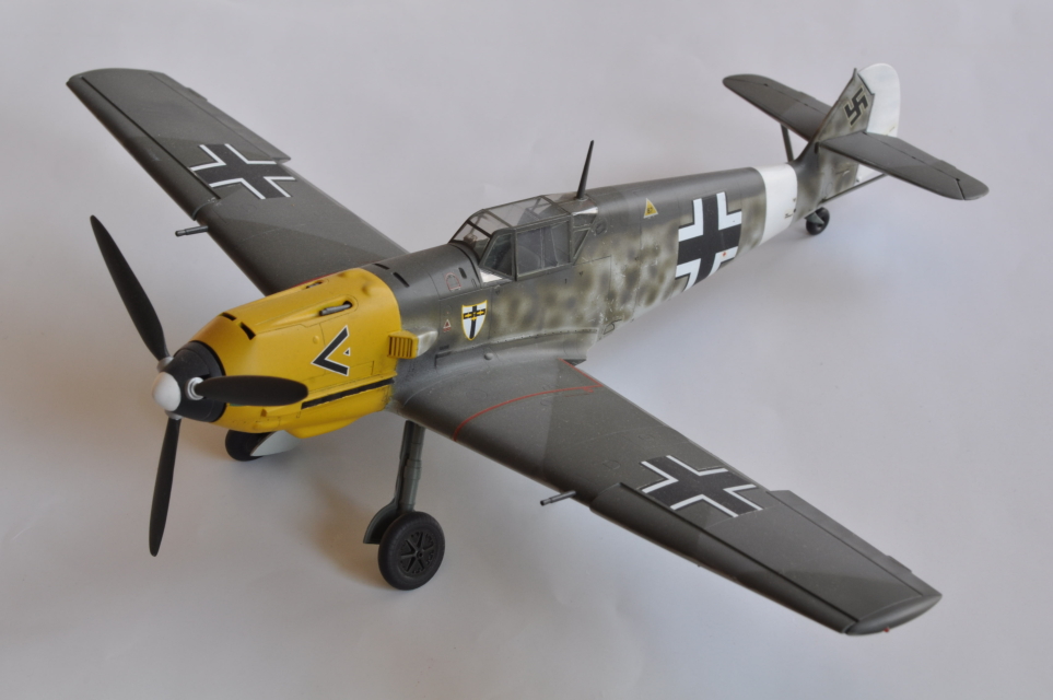 HASEGAWA 1/48 Bf109E-4/7 lieutenant Max Dobislav's&nbsp; aircraft �V./JG27 in&nbsp;Castel Benito, Sicily &nbsp;May, 1941
