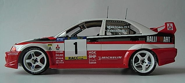 TAMIYA 1/24 LANCER EVOLUTION V WRC