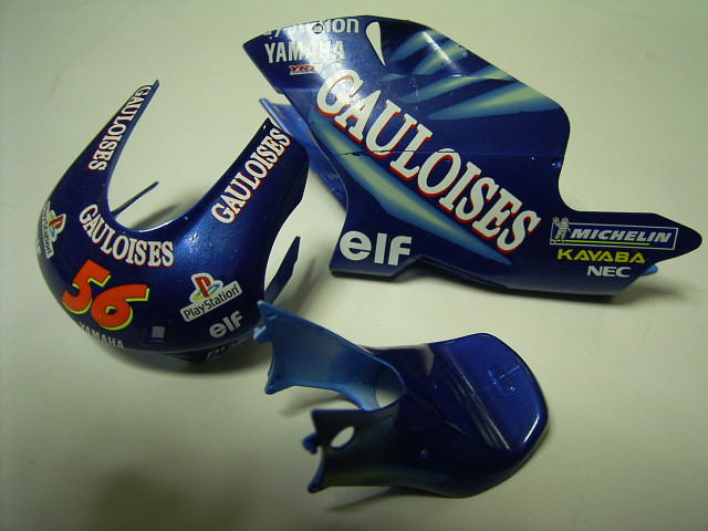 TAMIYA 1/12 TECH3 YAMAHA YZR500 '01 