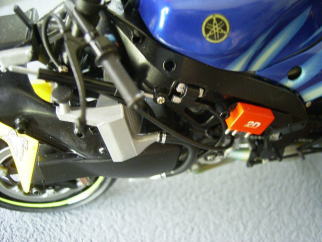 TAMIYA 1/12 TECH3 YAMAHA YZR500 '01 