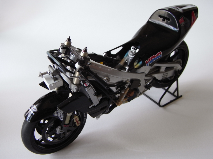 TAMIYA 1/12 HONDA PONS