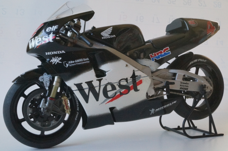 TAMIYA 1/12 HONDA PONS