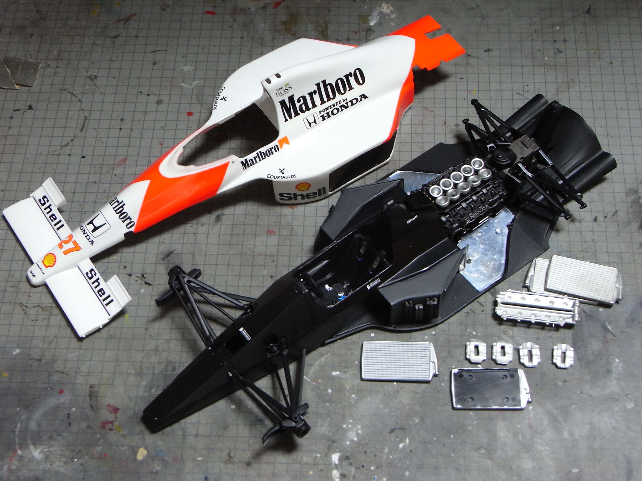 TAMIYA 1/20 McLaren MP4/5B HONDA