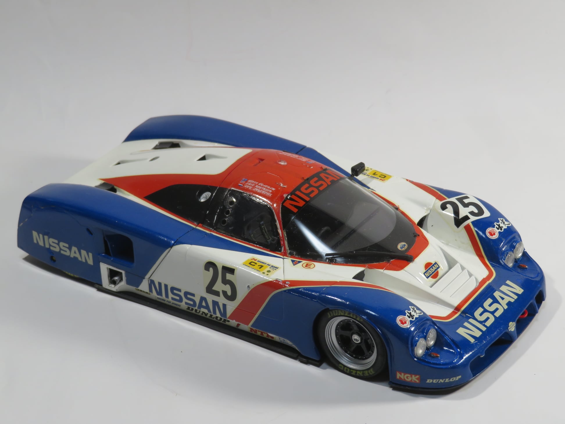TAMIYA 1/24 NISSAN R89C