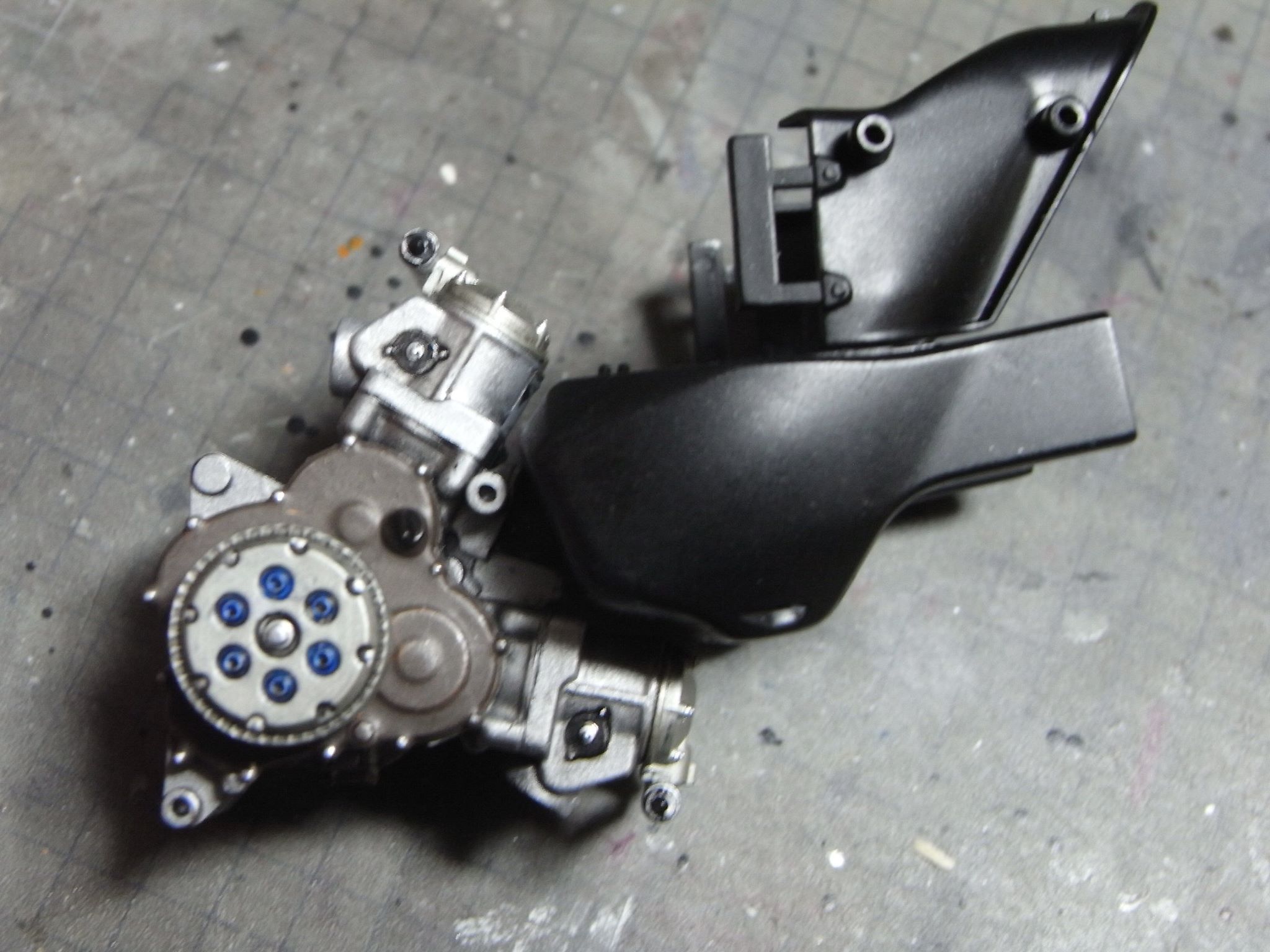 FACTORY YAMAHA YZR500 '01