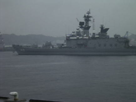 JMSDF SHIRANE at FLEET REVIEW 2003 Rehearsal 2