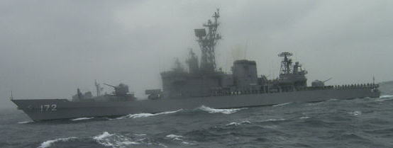 JMSDF SHIMAKAZE at FLEET REVIEW 2003 Rehearsal 2